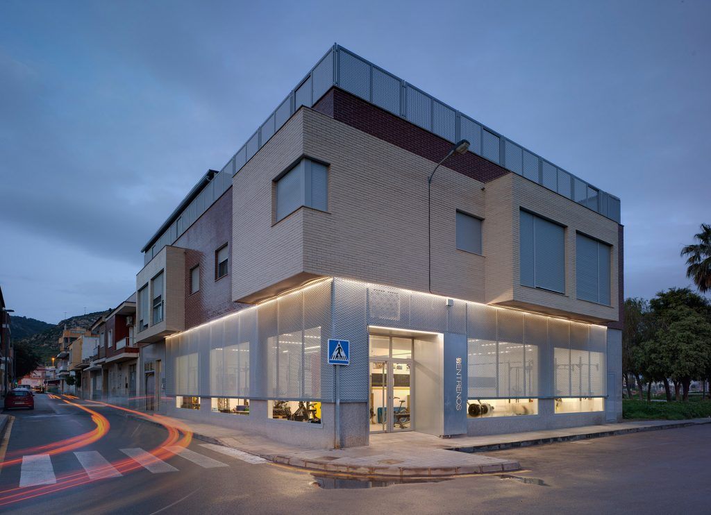 Proyecto arquitectura Rentrenos